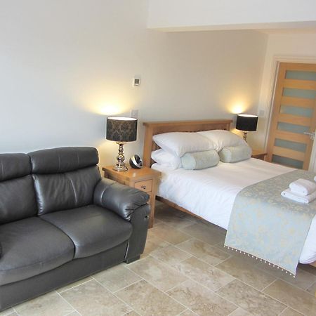 Hotel Horsemanstone Amroth Esterno foto